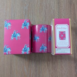 NIB Lilly Pulitzer Lilly's Jungle Bazar Candle with Blue Elephant Design
